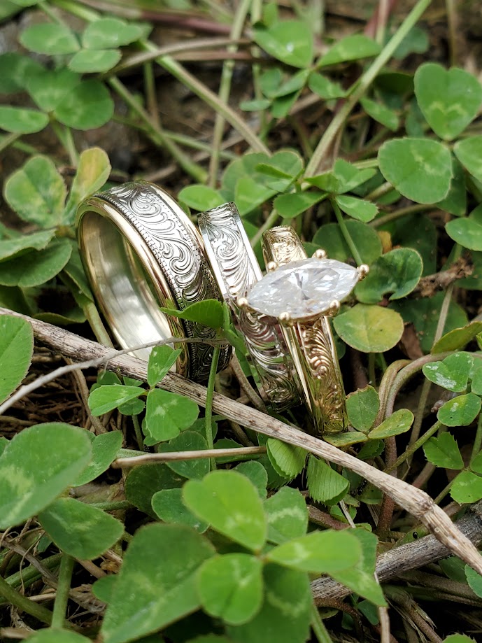 The Elaina Set, Wedding Ring Trio: 10K Yellow Gold & White gold ring set, Western Wedding Ring Set, Stackable Engagement Ring Set, Western Engagement Ring, Western Vintage Engagement Ring, Cowboy wedding bands