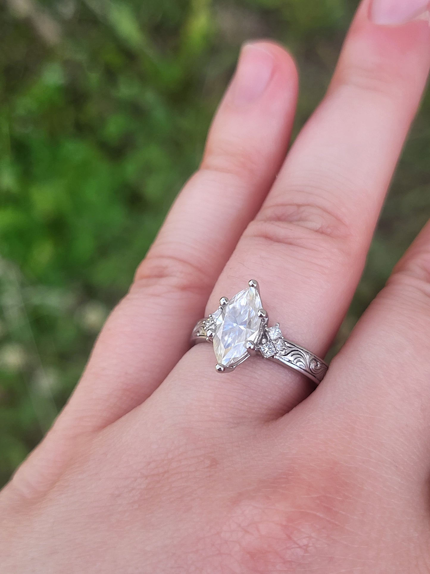 The Delaney: 1 to 1.75ct Three-Stone Engagement Ring, 10K, 14K, or 18K White Gold Engagement Ring with 1ct to 1.75ct Marquise Center, Western Engagement Ring, Cowgirl Engagement Ring, Princess Cut Accents