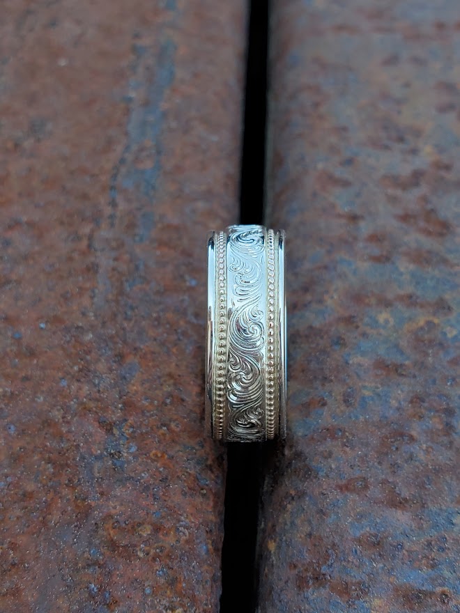 10K Rose and White Gold Ring with Bead Inlay