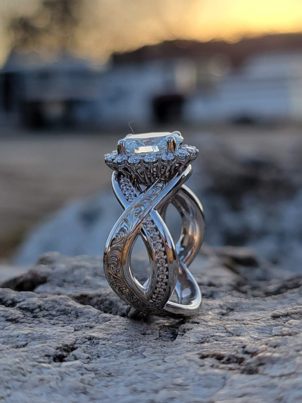 lab grown diamond engagement rings