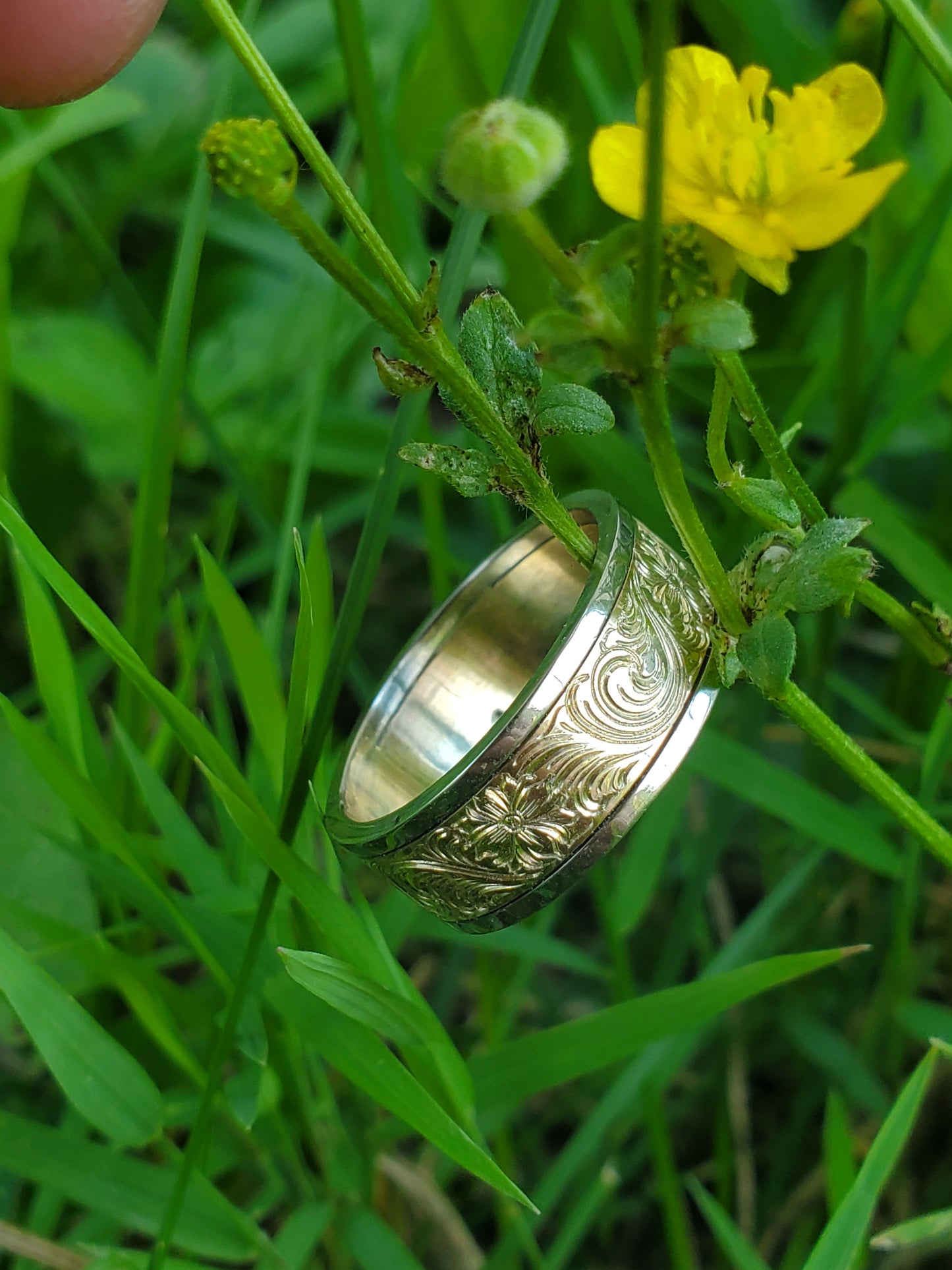 The Florian: Men's Western Wedding Ring, Two-tone 10K White and Yellow Gold Band with Hand-Engraved Swirls and Flowers, Women's Western Wedding Band