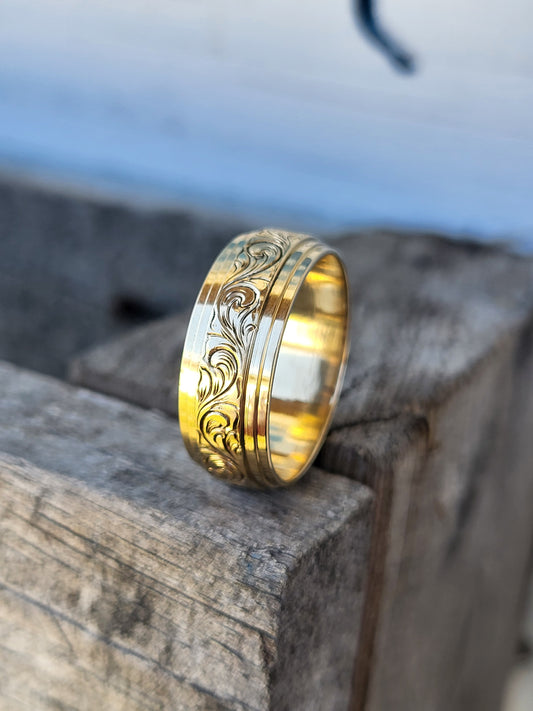 The Hale: 8mm Wide Stepped Edge Men's Wedding Band in Yellow Gold, Men's Wedding Band, Hand-Engraved Beveled Edge Ring, Western Wedding Band For Him, Cowboy Wedding Ring