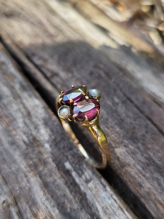 IIMMEDIATE SHIP Sz. 6.5 10K Victorian Garnet and Pearl Ring, Vintage Garnet Ring, Vintage Western Jewelry, Rose/Yellow Gold