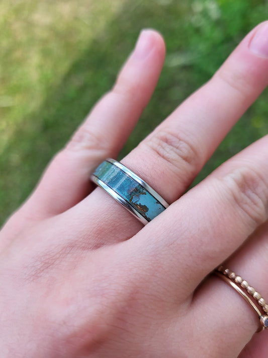 The Chesley: 8mm Men's Wedding Band, Serinium Wedding Band for Him, Cowboy Ring, Western Wedding Ring with Copper Inlay, Wedding Band with Rounded Sides