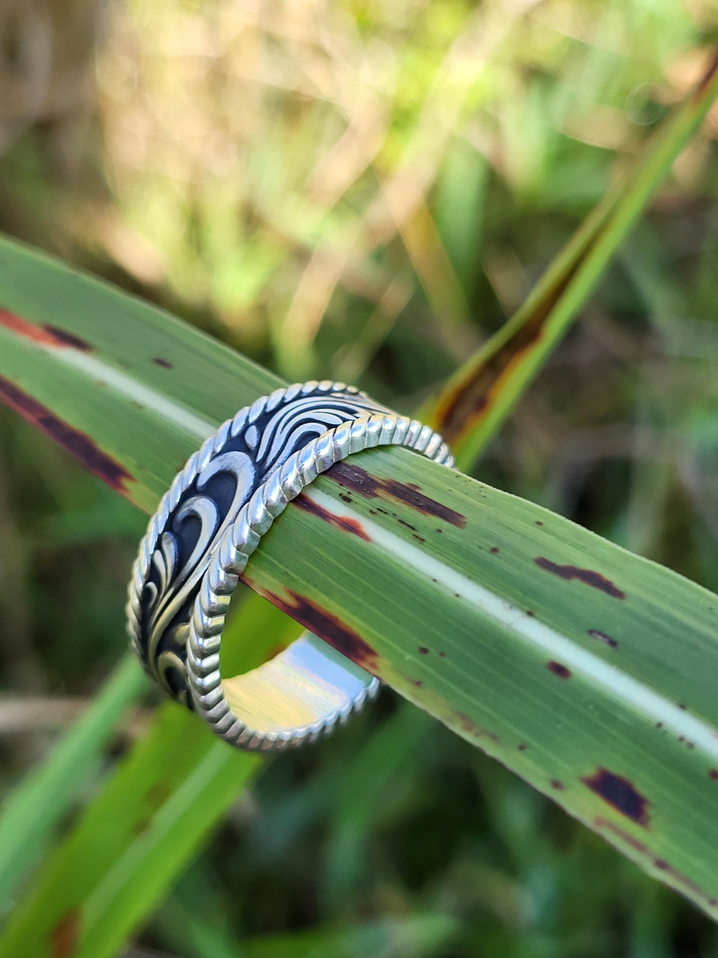 The Johnny: 7mm White Gold/Platinum/Sterling Silver Band, Western Wedding Band, Cowboy Wedding Ring, Sculptural Western Wedding Ring, Rope Edge Band
