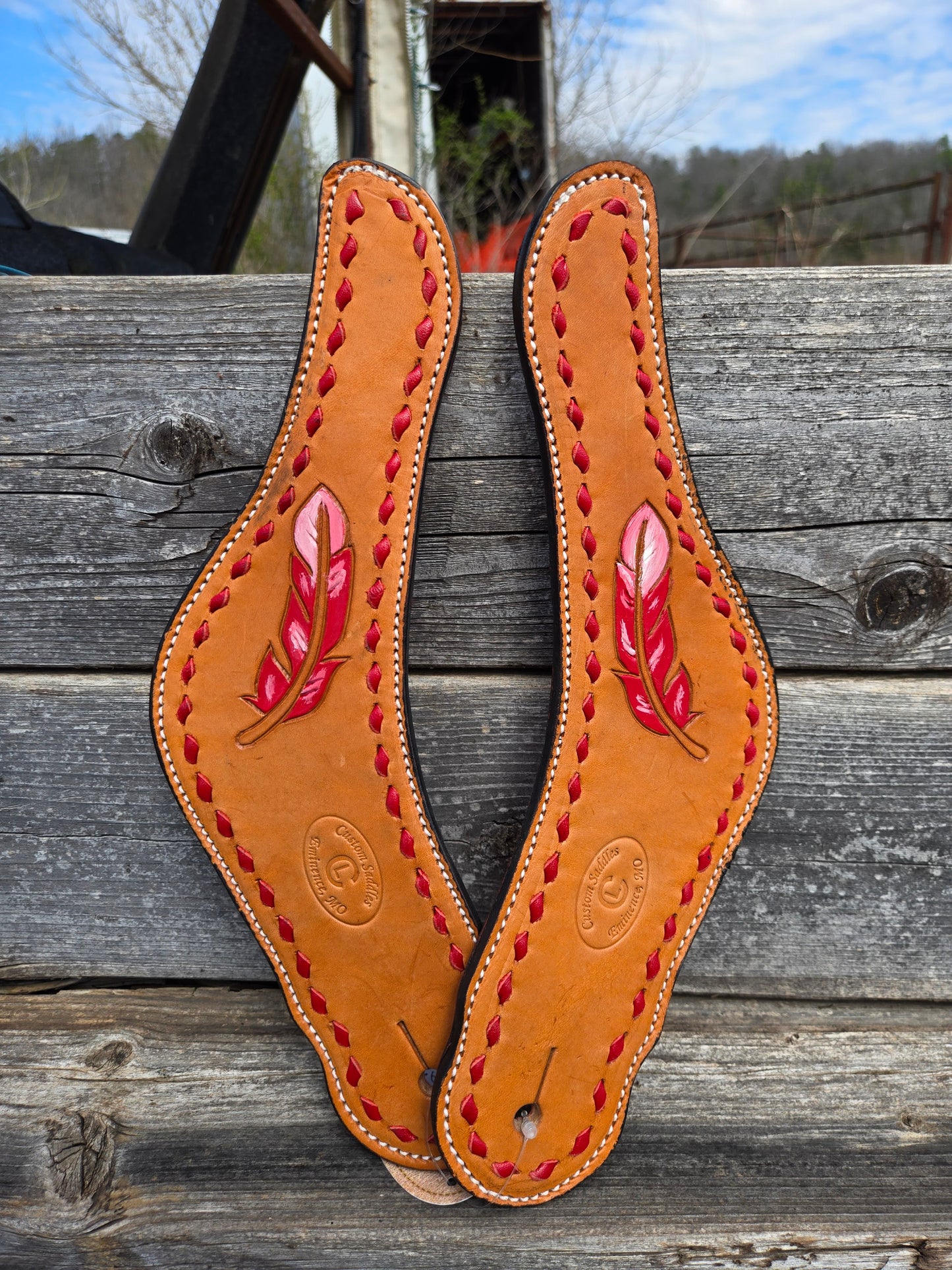 C&L Feather Red Buckstitch Dove Wing Spur Straps SS000020