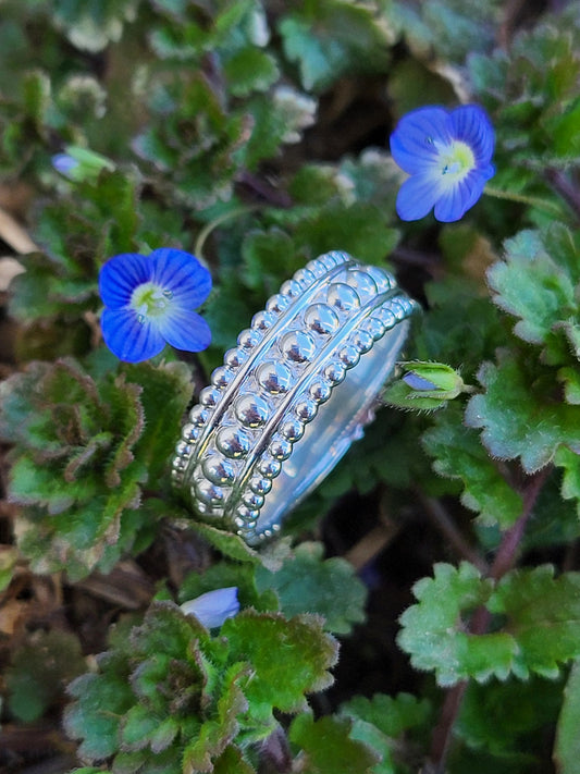 The Libby: 6.5mm Bead Band, Cowgirl Bead Ring, Western Style Everday Ring, Chunky Stacking Band for Her, Cowgirl Ring
