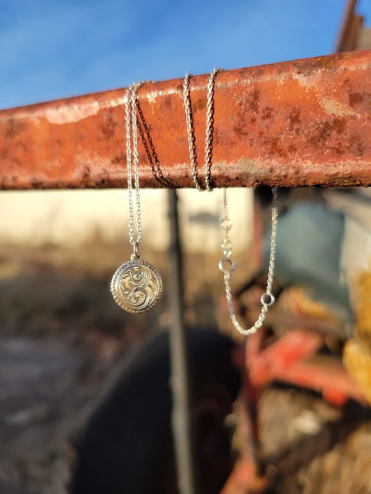 Sterling Silver Hand-Engraved Round Rope Pendant